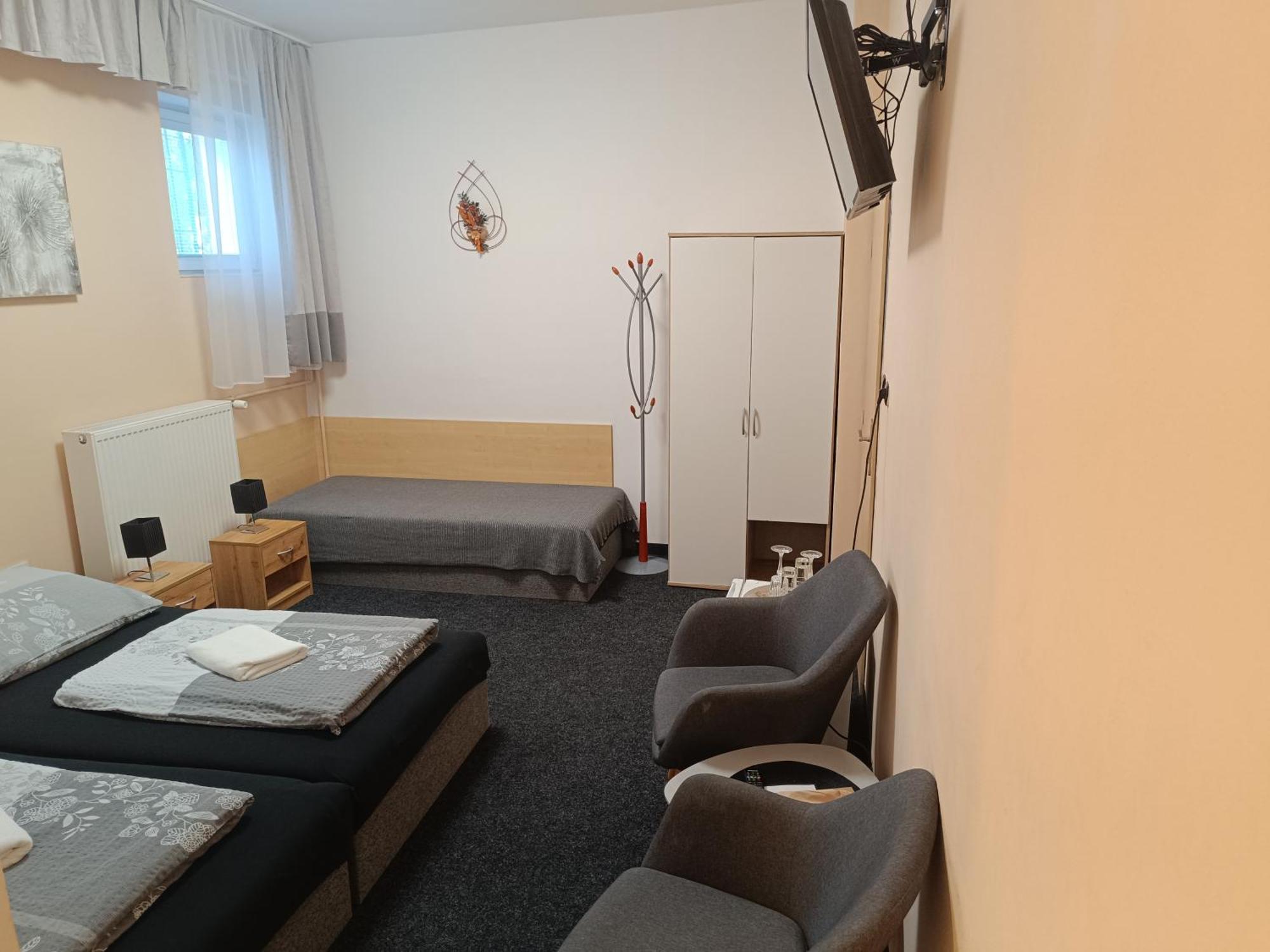 Penzion Hády Brünn Exterior foto